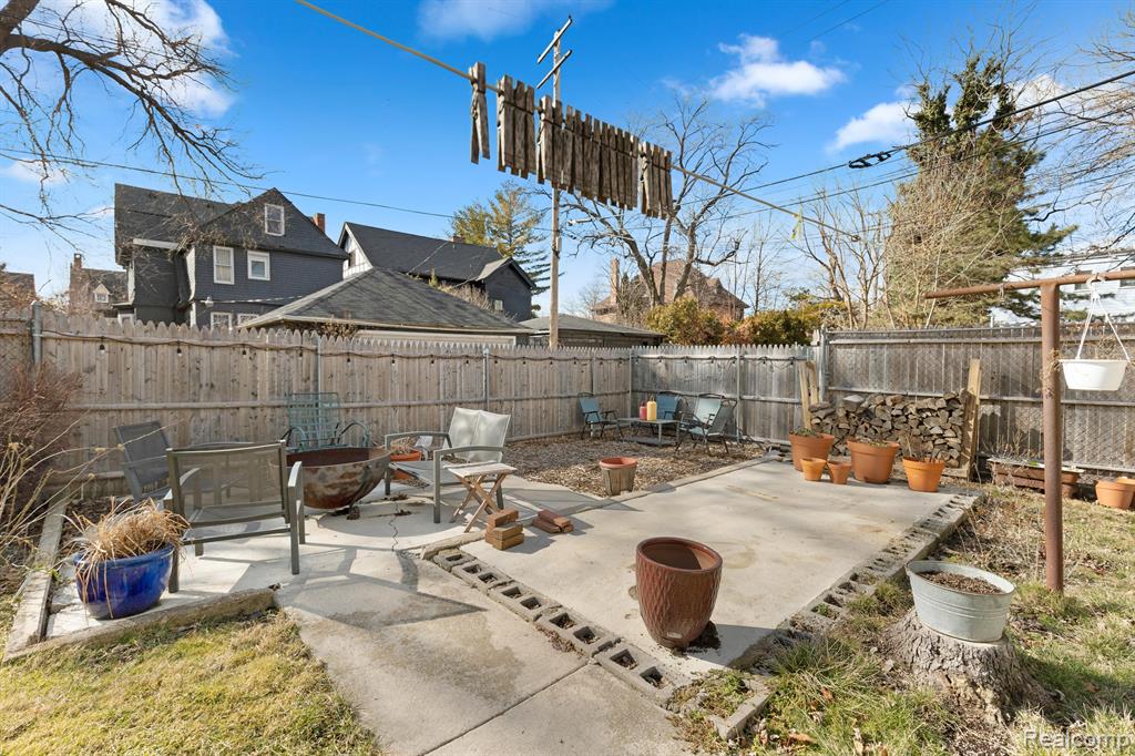 7831 Van Dyke Place, Detroit, MI 48214 — Photo 26