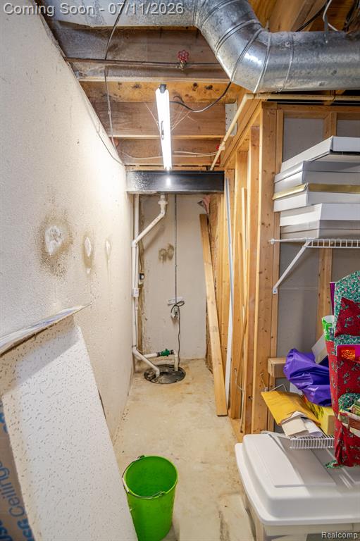 45630 White Oak Drive, Utica, MI 48315 — Photo 27