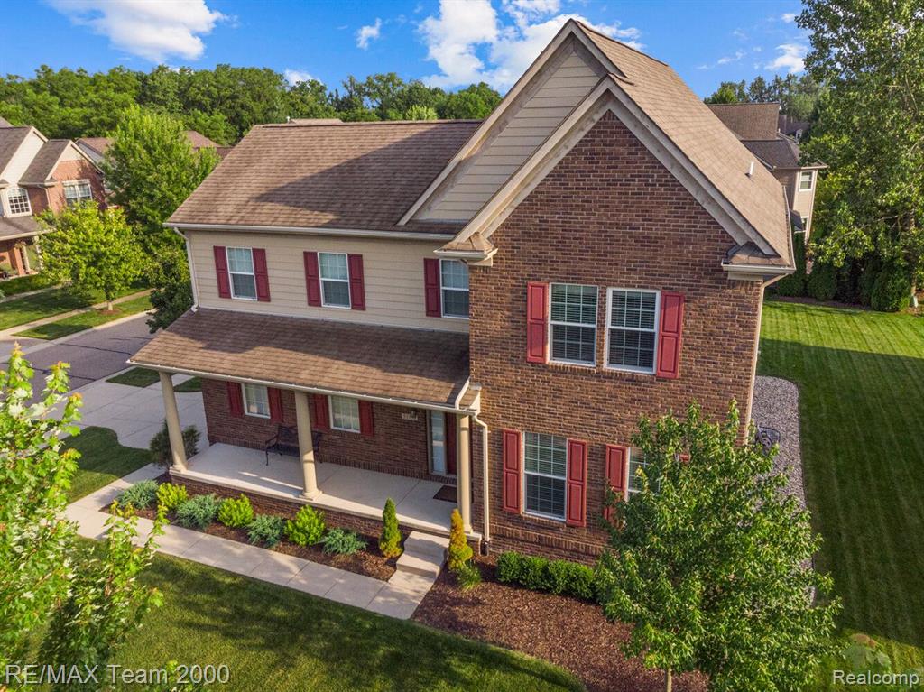 51139 GOLD RIDGE Lane, Canton, MI 48188 — Photo 2