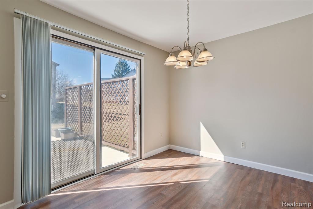 25567 BUCKMINSTER Drive, Novi, MI — Photo 11