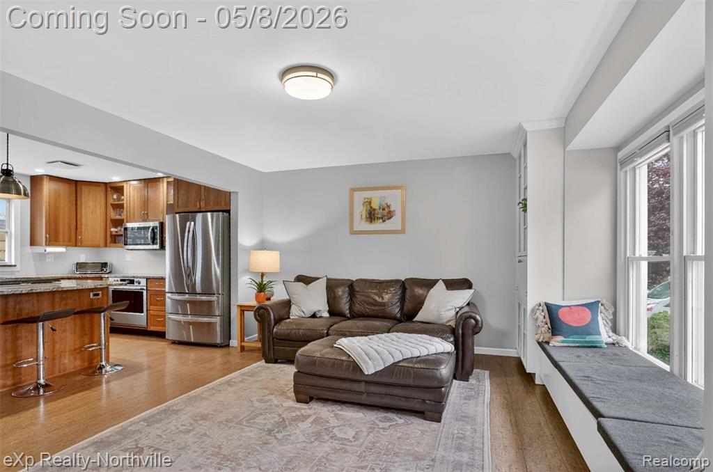 24168 Saint Mary Court, Farmington, MI 48336 — Photo 9
