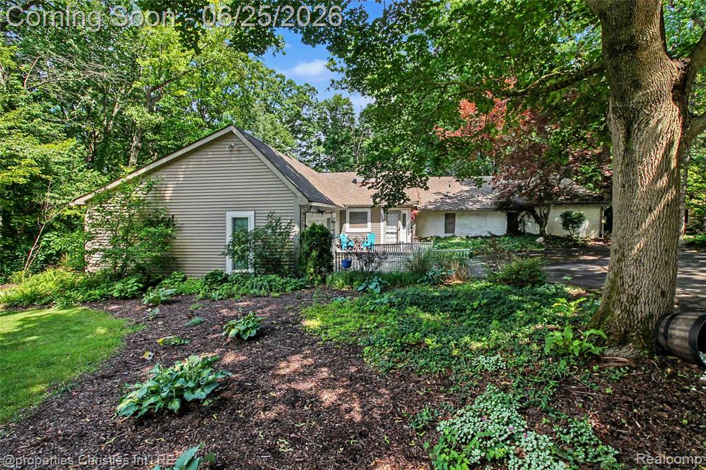 4863 Split Rail Drive, Brighton, MI 48114 — Photo 3