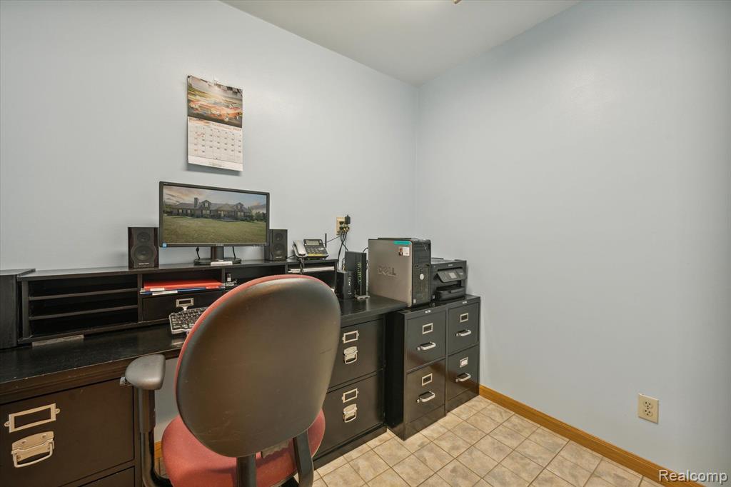 20875 WATERLOO Road, Chelsea, MI 48118 — Photo 21