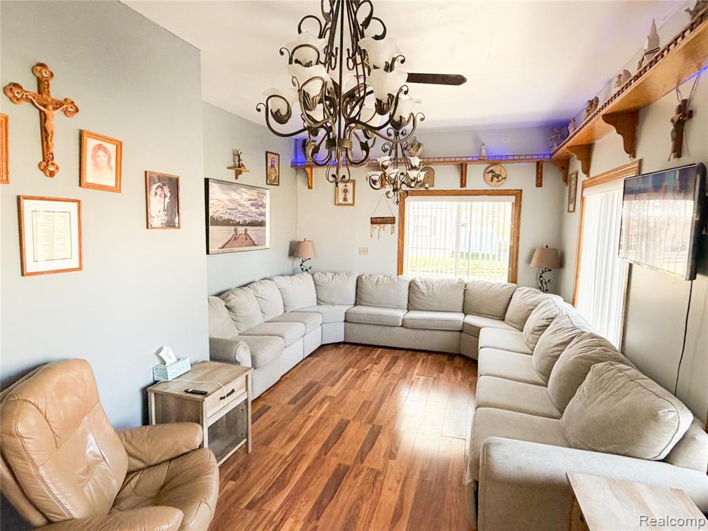 703 Saint John Street, Wyandotte, MI 48192 — Photo 66