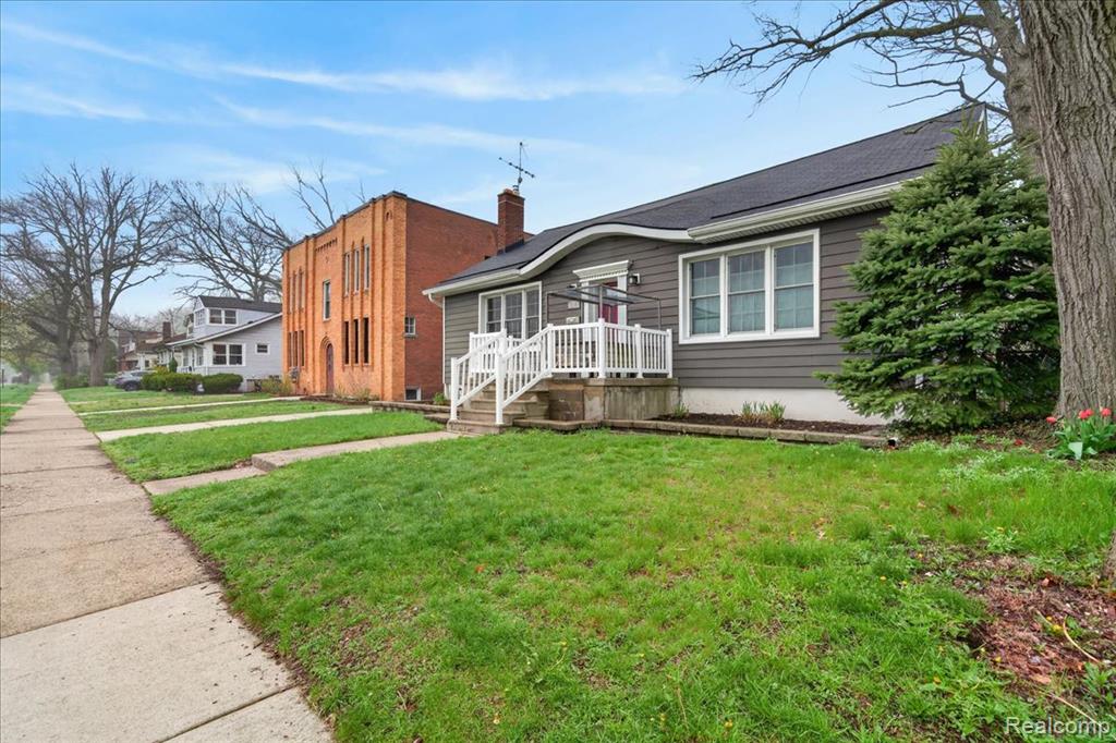516 Withington Street, Ferndale, MI 48220 — Photo 3