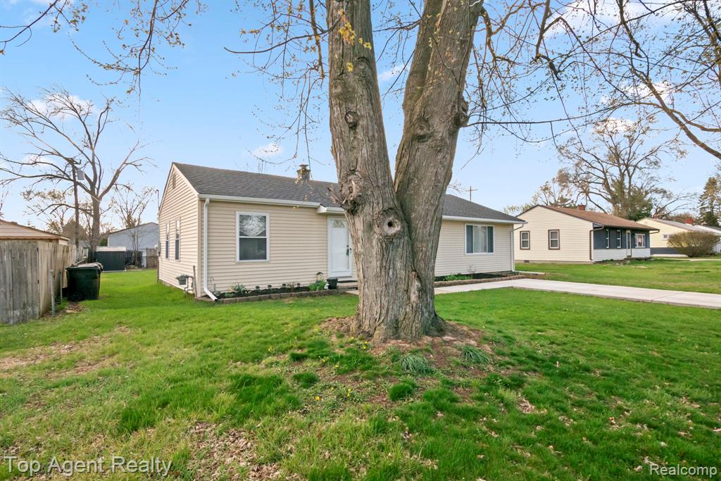 46059 Huling Street, Shelby Twp, MI 48317 — Photo 3