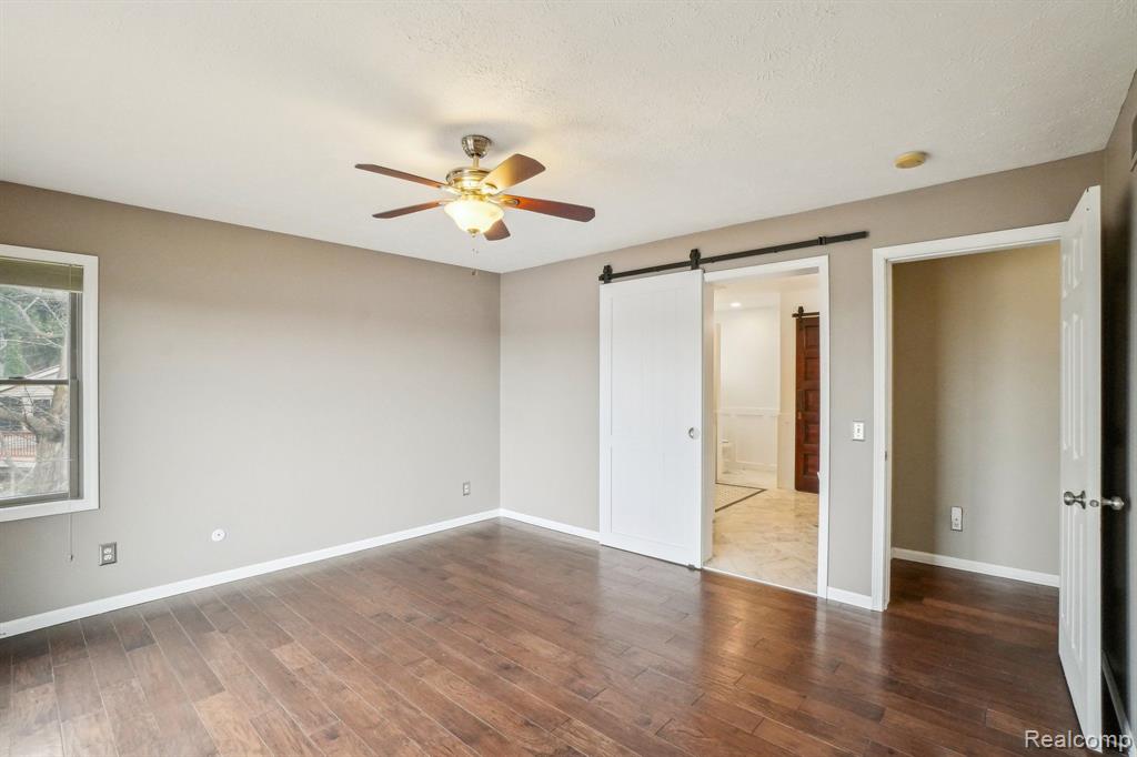 5001 GROVER Drive, Brighton, MI 48116 — Photo 14