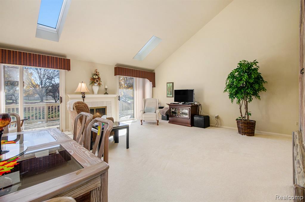 43053 W Kirkwood Drive, 30, Clinton Twp, MI 48038 — Photo 16