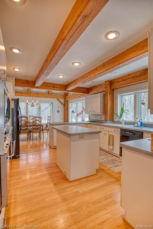 5400 RICHARDSON Road, Howell, MI 48843 — Photo 28