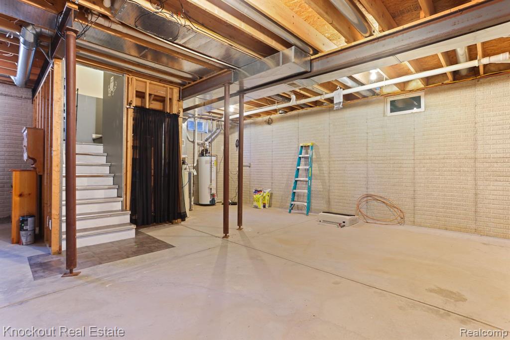 4270 MILL Street, North Branch, MI 48461 — Photo 32