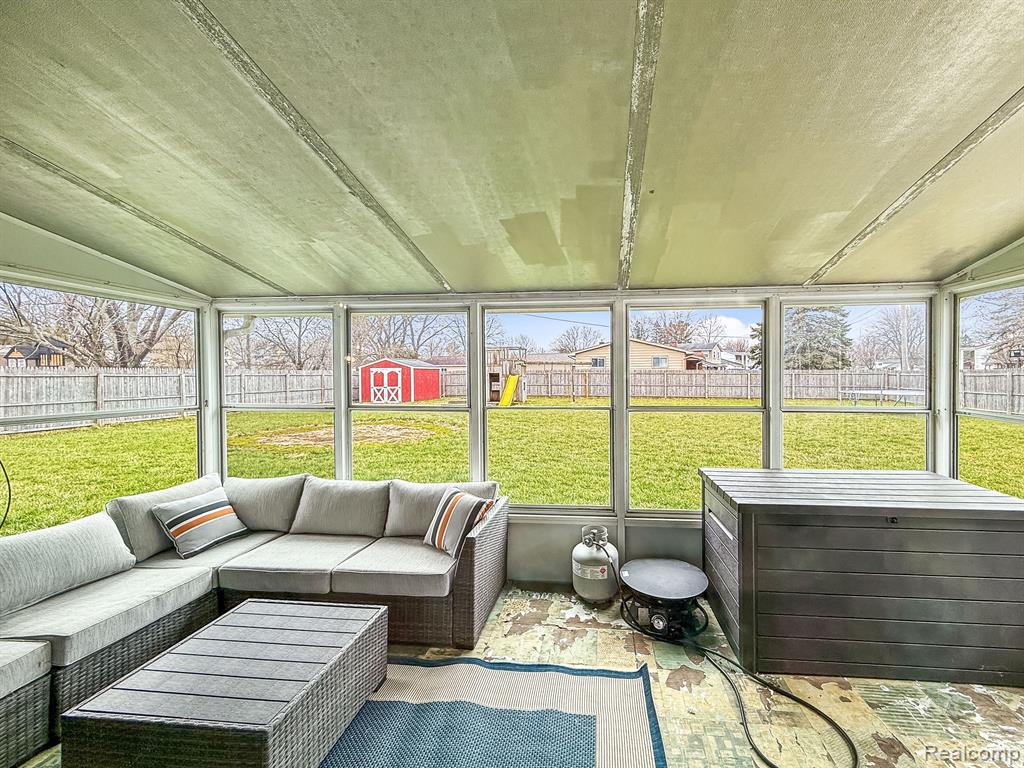 5065 Hyde Park Drive, Swartz Creek, MI 48473 — Photo 18
