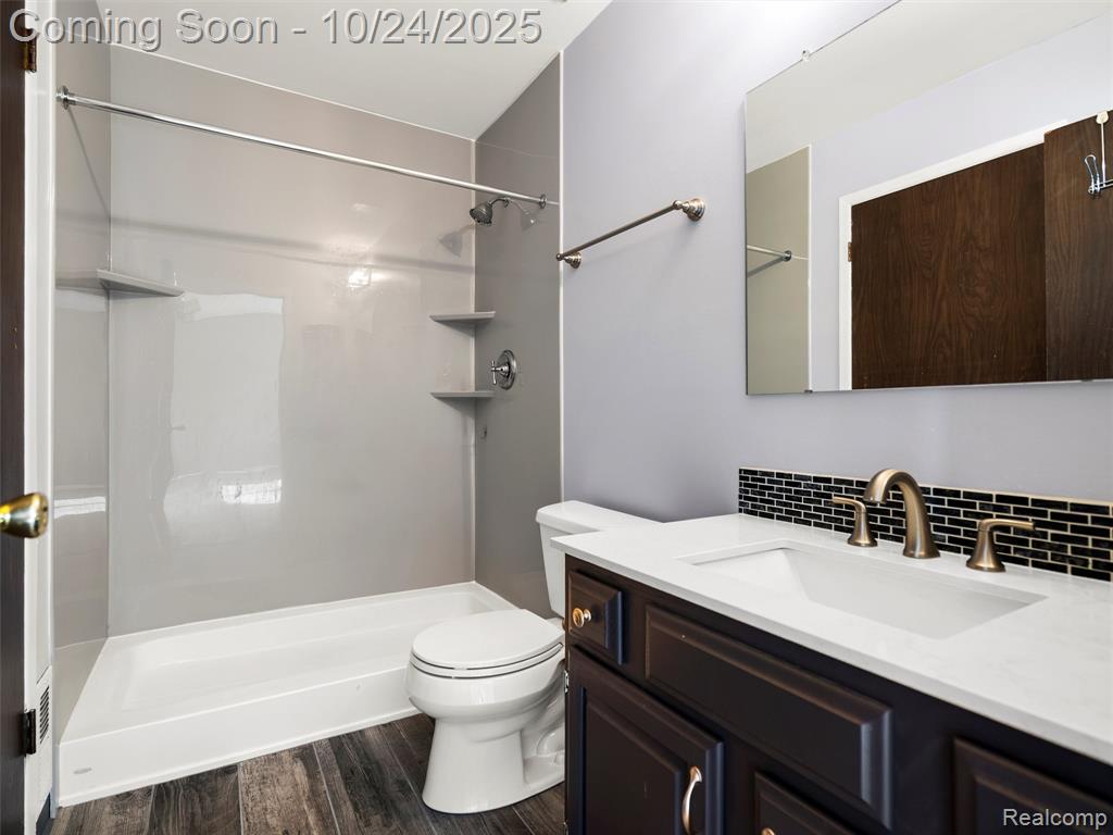2844 Roundtree Drive, Troy, MI 48083 — Photo 23