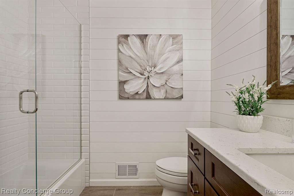 9801 BROOKFIELD Drive, Brighton, MI 48116 — Photo 24
