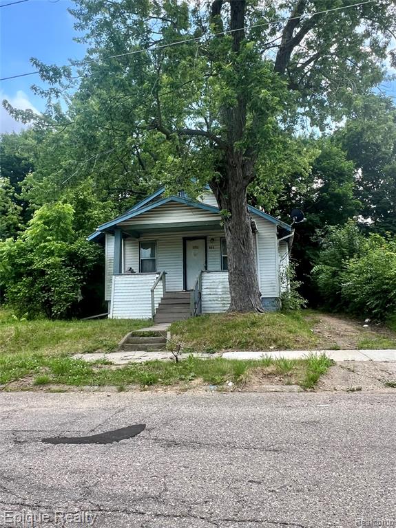802 E Russell Avenue, Flint, MI 48505 — Photo 3