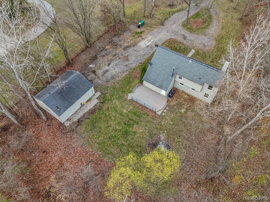 44601 ROBSON Road, Belleville, MI 48111 — Photo 35