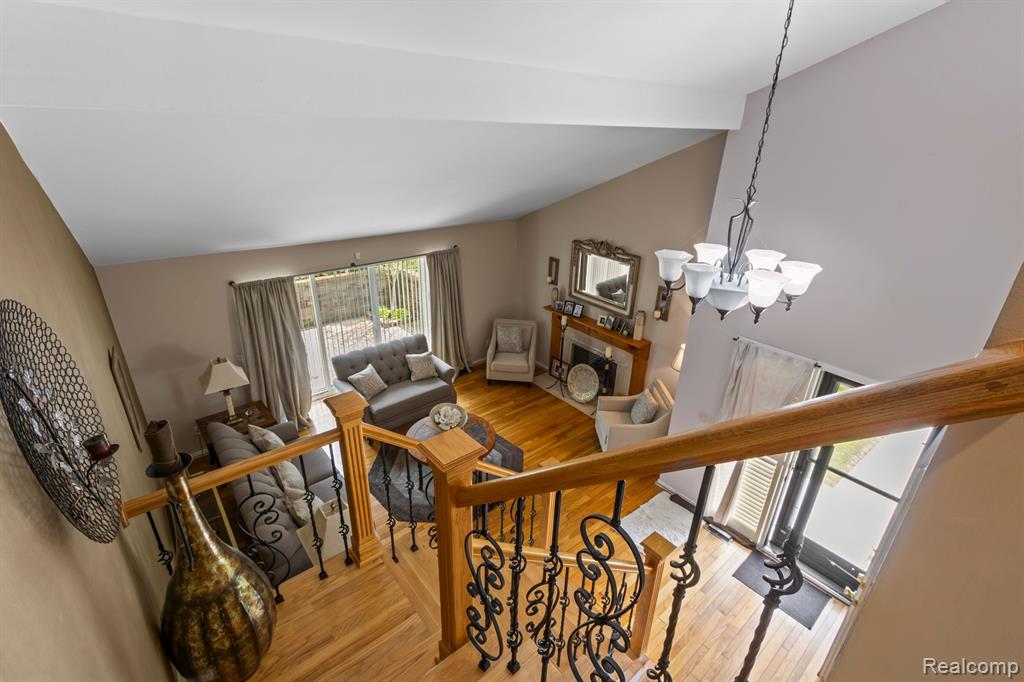 1696 S HILL Boulevard, Bloomfield Hills, MI 48304 — Photo 18