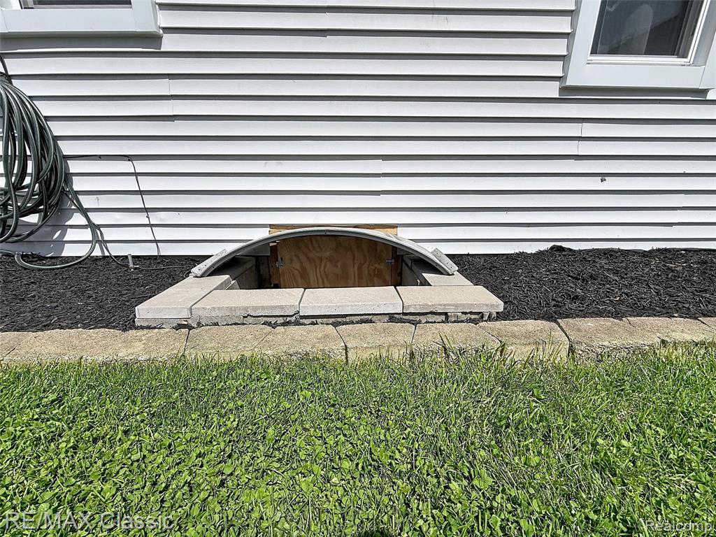 28455 Birchlawn Street, Garden City, MI — Photo 24