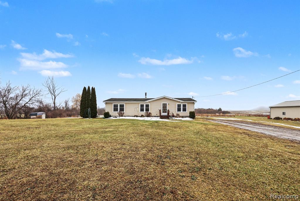 12509 Norman Road, Brockway, MI 48097 — Photo 4