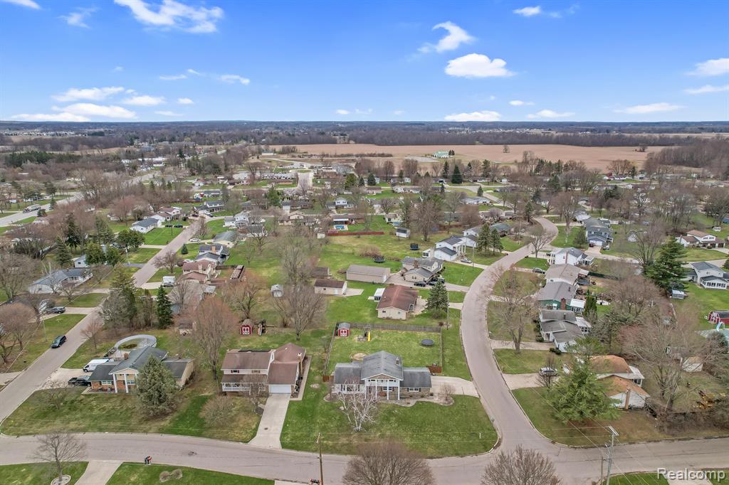 5065 Hyde Park Drive, Swartz Creek, MI 48473 — Photo 37
