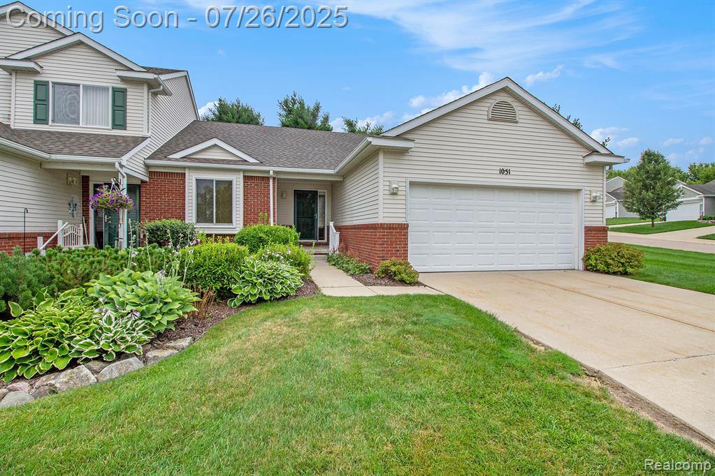 1051 Spirea, Howell, MI 48843 — Photo 4