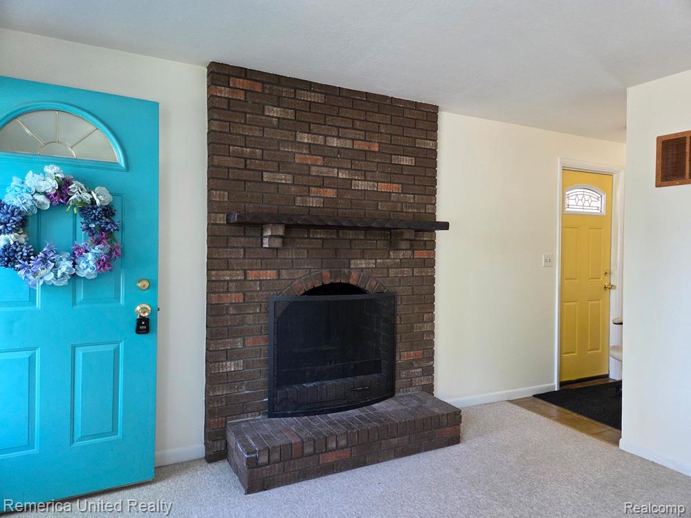 29821 Munro Street, Rockwood, MI — Photo 9