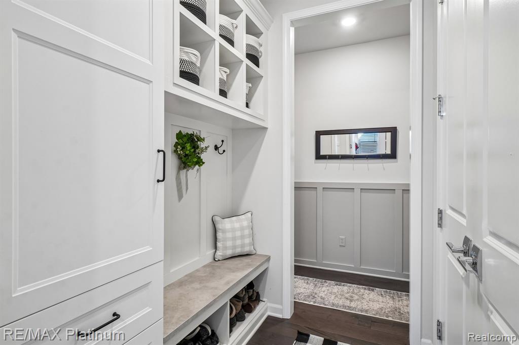 24261 Bay Laurel Lane, South Lyon, MI 48178 — Photo 12