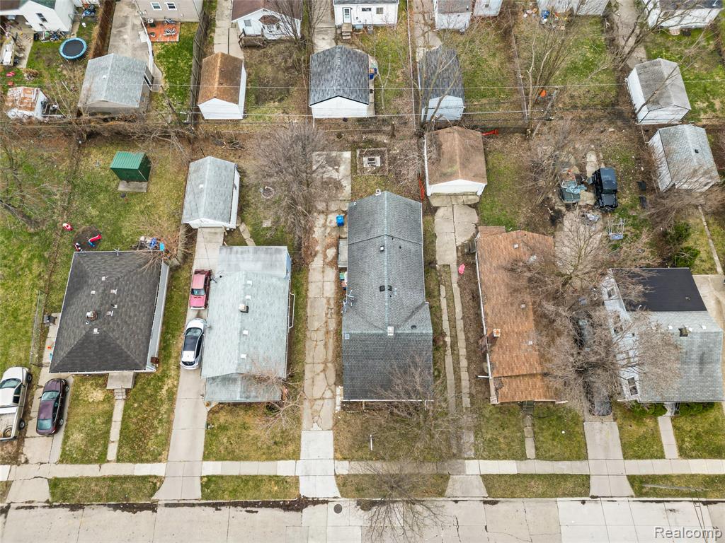 7052 Studebaker Avenue, Warren, MI 48091 — Photo 2