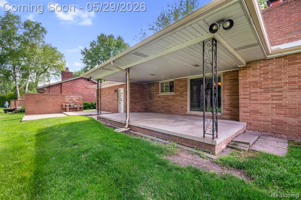 38230 Chartier Street, Harrison Township, MI — Photo 44