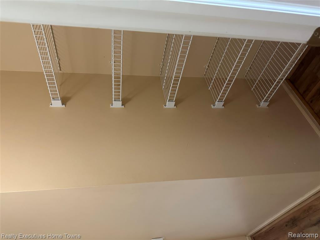 5816 PINE AIRES Drive, Sterling Heights, MI 48314 — Photo 18
