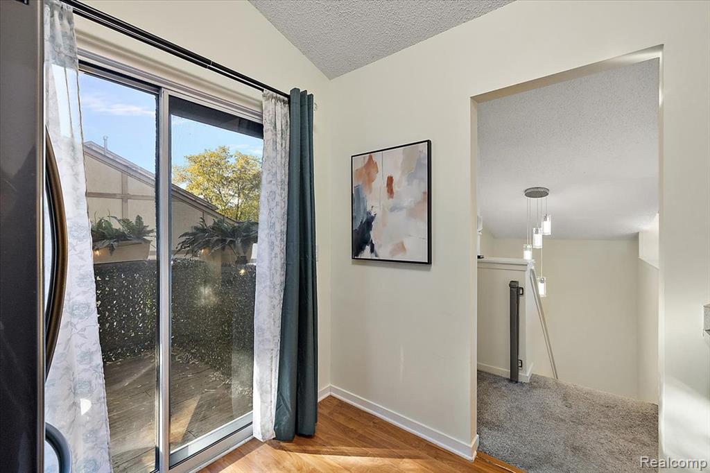 44800 Bayview Drive, 33, Novi, MI 48377 — Photo 20