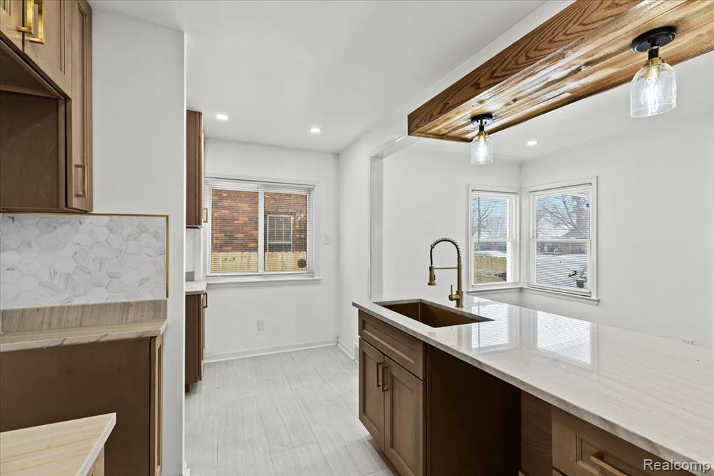 16866 Harlow, Detroit, MI 48235 — Photo 10