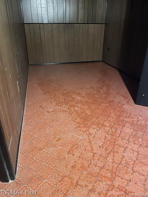 8401 18 Mile APT # 99 Road, Sterling Heights, MI 48313 — Photo 32