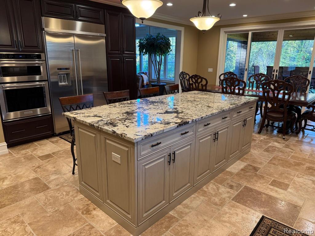 8146 Cotswold Lane, Clawson, MI 48348 — Photo 15