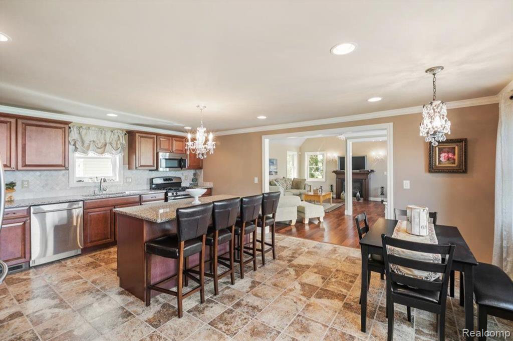 7158 LAKEVIEW Drive, Lexington, MI 48450 — Photo 11