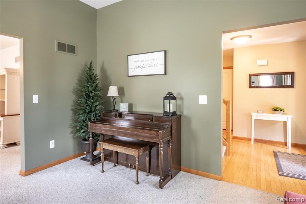 597 Cardigan Court, Saline, MI 48176 — Photo 9
