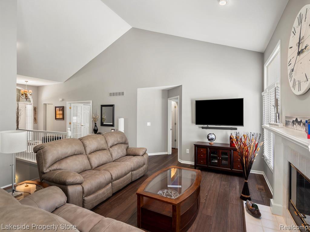 57295 WARWICK Drive, Washington, MI — Photo 13