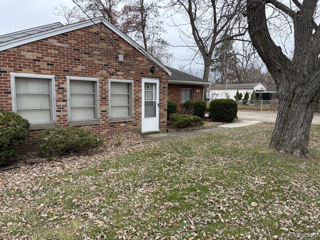 1150 Jay Street, Waterford, MI 48327 — Photo 3