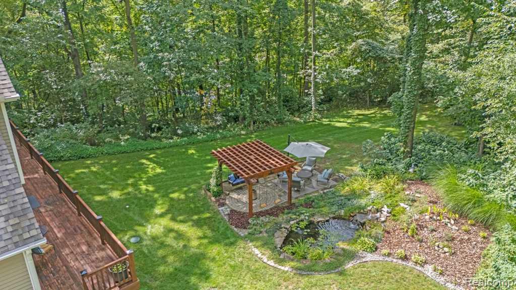 10568 Garr Road, Berrien Springs, MI 49103 — Photo 33
