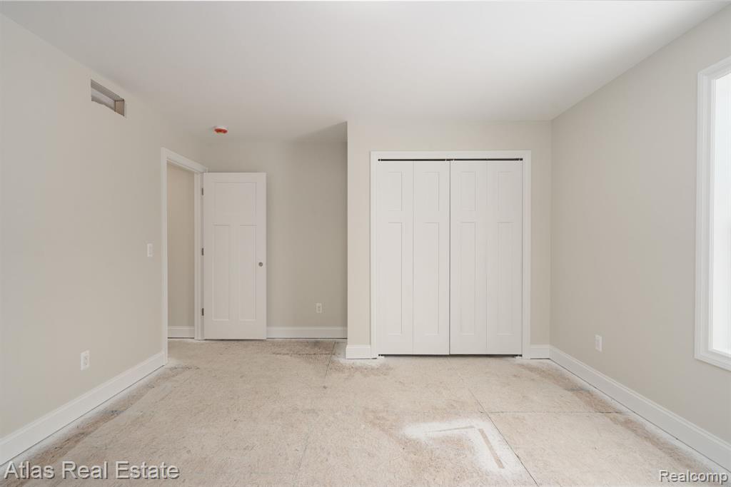 11289 Green Road, Goodrich Vlg, MI — Photo 38
