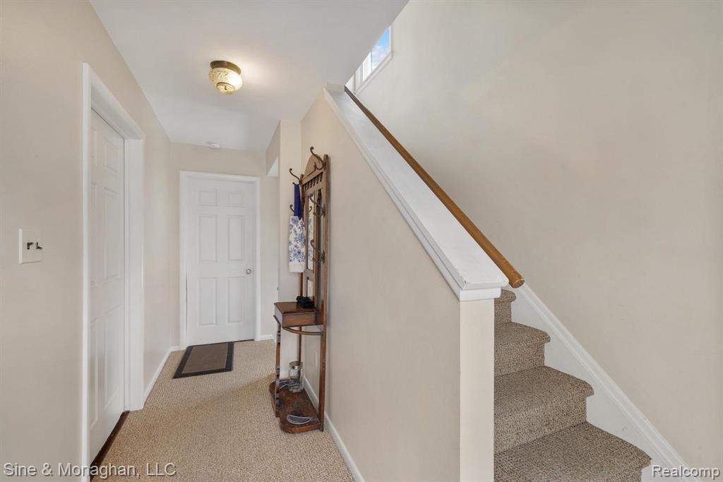 612 Cadieux Road, Grosse Pointe, MI 48230 — Photo 21