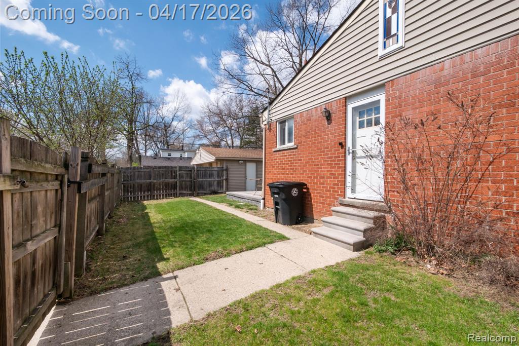 9913 Arcola Street, Livonia, MI 48150 — Photo 5