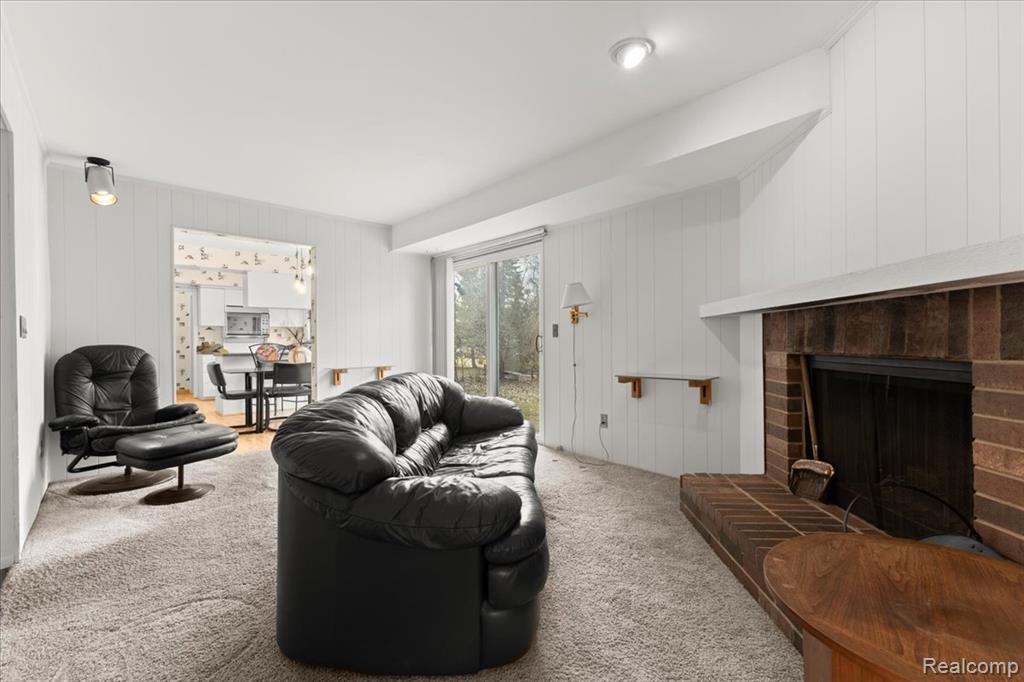 5634 Stratford Drive, West Bloomfield, MI — Photo 10