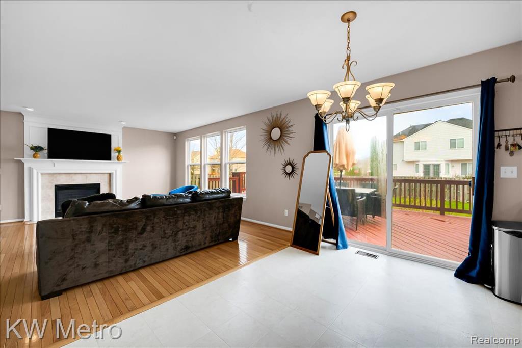 7696 Henley Drive, Ypsilanti, MI 48197 — Photo 9