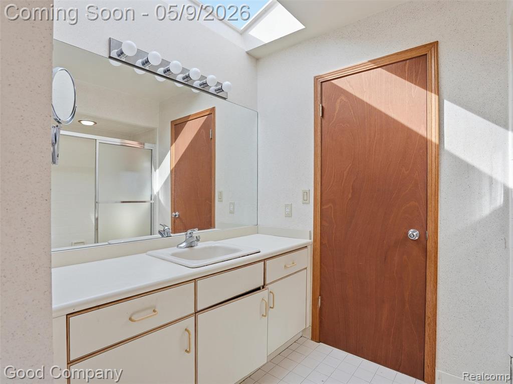 6733 Bloomfield Lane, West Bloomfield, MI — Photo 31