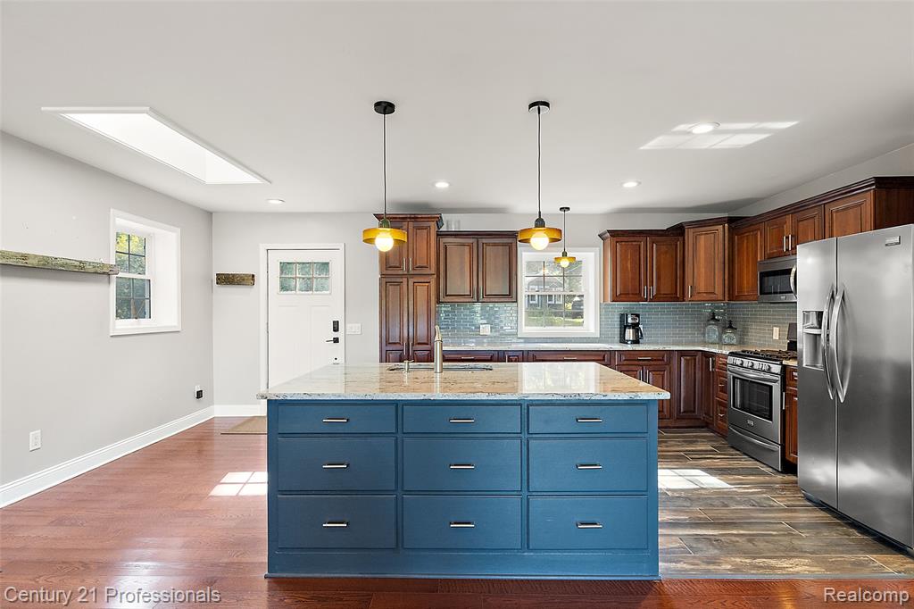 2679 Lakeview Drive, Ortonville, MI 48462 — Photo 26