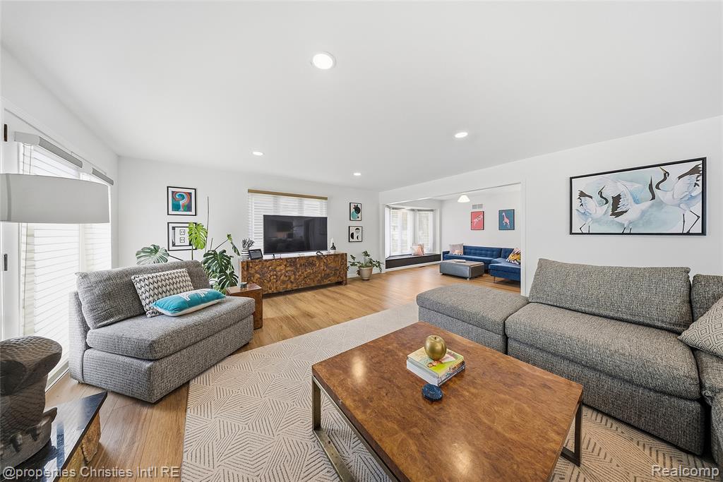5304 High Court Way, West Bloomfield, MI 48323 — Photo 12