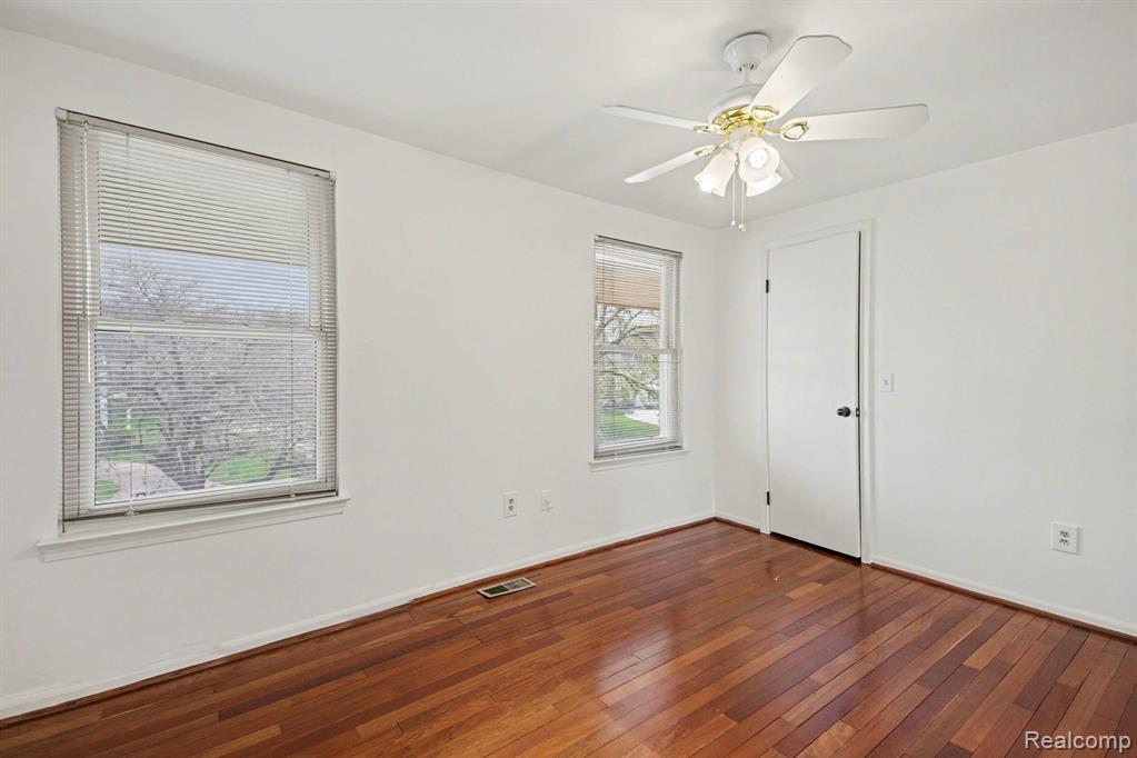5040 Patrick Road, West Bloomfield, MI — Photo 18