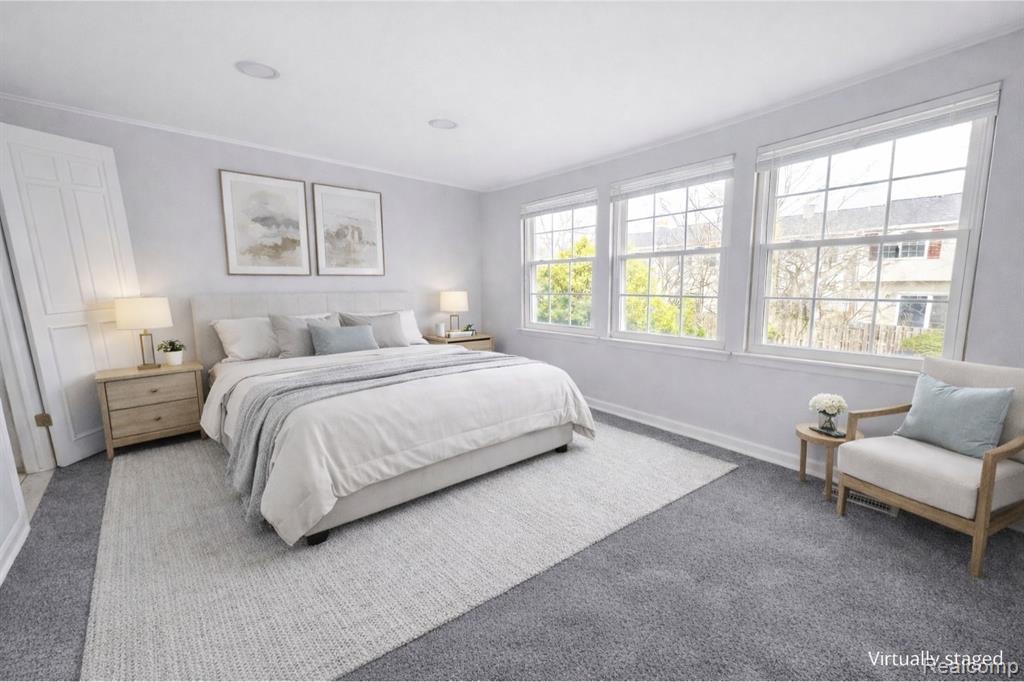 19585 Mariner Court, Northville, MI, 48167