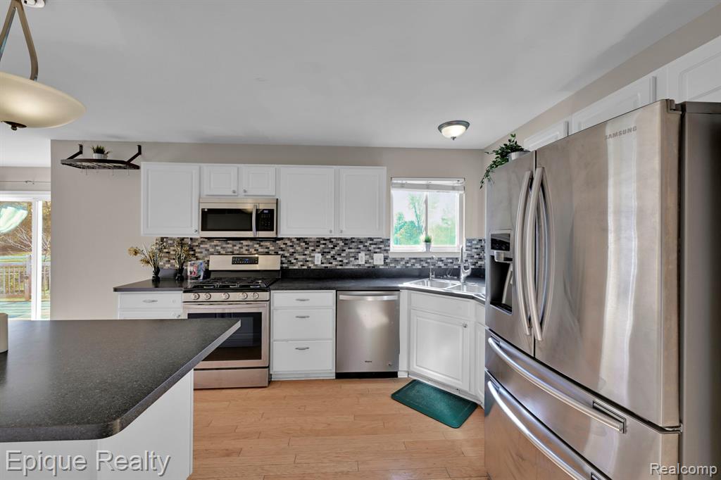 1735 Savannah Lane, Superior, MI 48198 — Photo 12