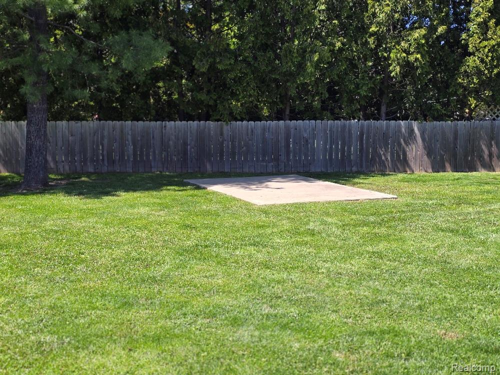 5523 Jerome Lane, Grand Blanc, MI 48439 — Photo 57